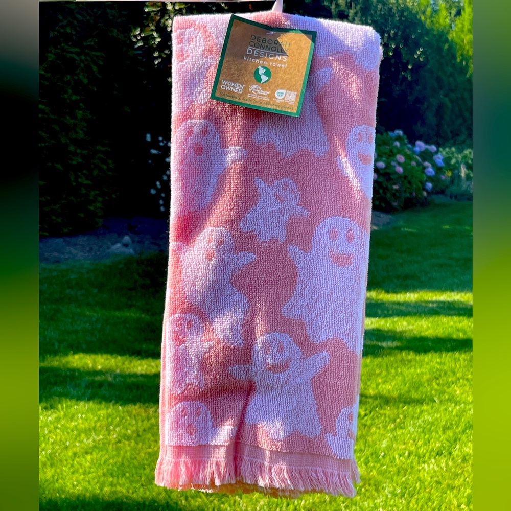 VIRAL! PINK GHOST TOWELS!!👻👻👻💗💗